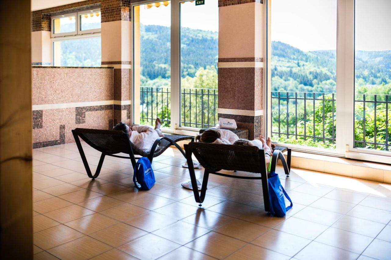 Lazensky A Wellness Hotel Nivamare Luhačovice Kültér fotó