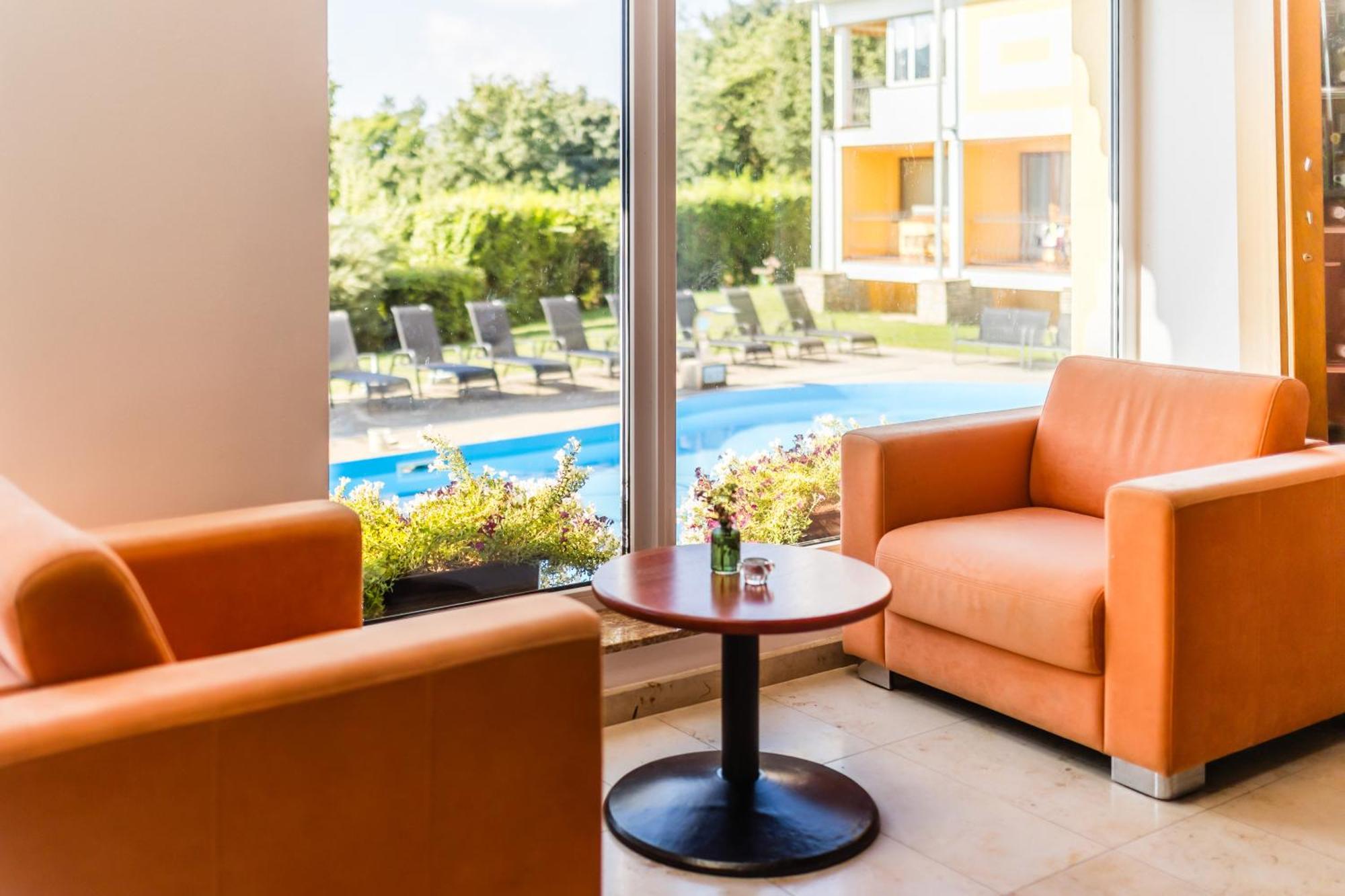 Lazensky A Wellness Hotel Nivamare Luhačovice Kültér fotó